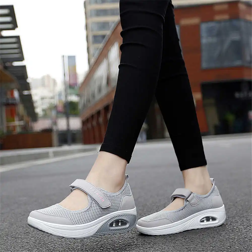 36-41 Demi-season Colored Snea - Luxury Lifestyle Shorts recension och pris